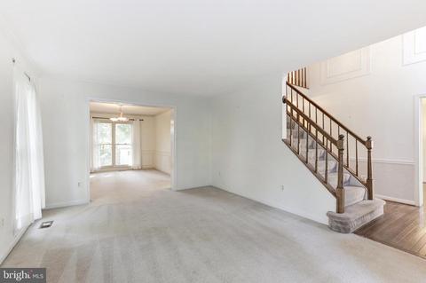10101 Greenleaf Dr, Manassas, VA 20110 photo 6