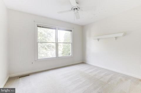 10101 Greenleaf Dr, Manassas, VA 20110 photo 30