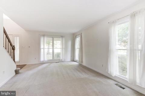 10101 Greenleaf Dr, Manassas, VA 20110 photo 7