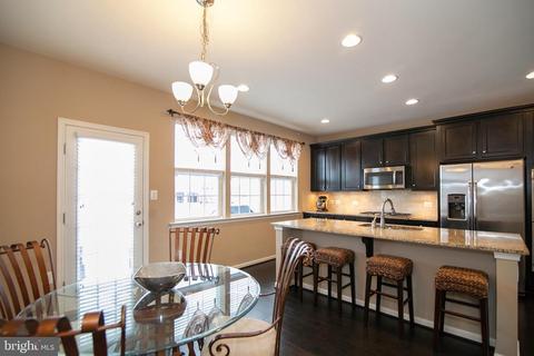 9975 Leander Ln, Manassas, VA 20110 photo 11