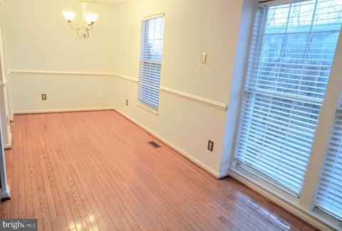 9329 Garst Dr, Manassas, VA 20110 photo 5
