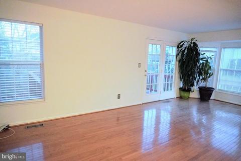 9329 Garst Dr, Manassas, VA 20110 photo 8