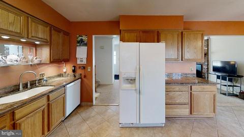 9956 Bramble Ct, Manassas, VA 20110 photo 6