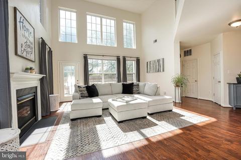 8375 Gaither St, Manassas, VA 20110 photo 9