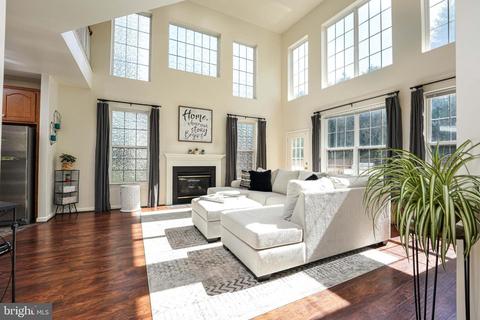 8375 Gaither St, Manassas, VA 20110 photo 8
