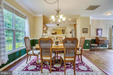 8319 Gaither St, Manassas, VA 20110 photo 8