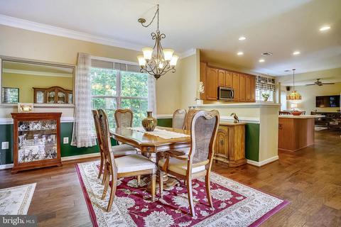 8319 Gaither St, Manassas, VA 20110 photo 7