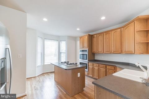 8218 Warfield St, Manassas, VA 20110 photo 6