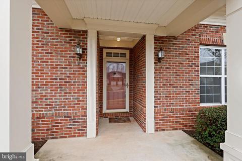 8326 Gaither St, Manassas, VA 20110 photo 4