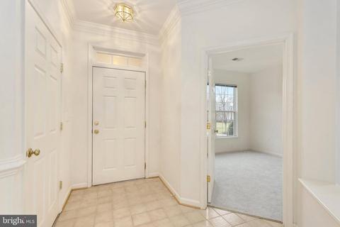 8326 Gaither St, Manassas, VA 20110 photo 5