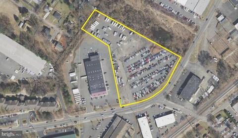 8600 Quarry Rd, Manassas, VA 20110 photo 1