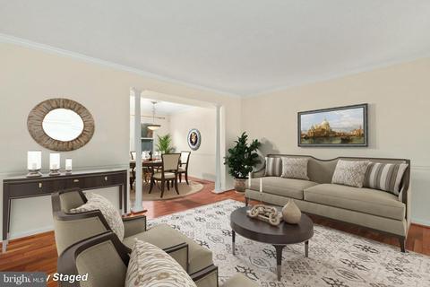 8961 Rolling Rd, Manassas, VA 20110 photo 2