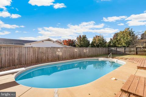 8961 Rolling Rd, Manassas, VA 20110 photo 24