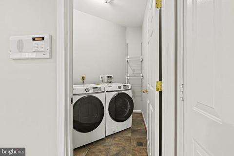 8355 Gaither St, Manassas, VA 20110 photo 21
