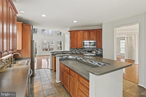 8355 Gaither St, Manassas, VA 20110 photo 18
