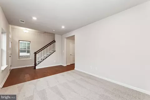 9326 Barnes Loop, Manassas, VA 20110 photo 5