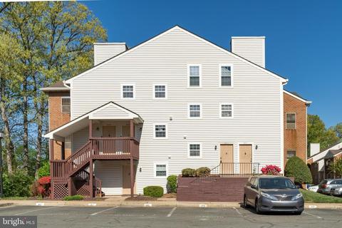 8903 Sugarwood Ln, Manassas, VA 20110