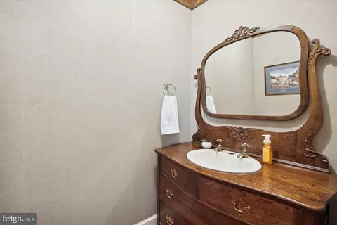 9605 Gladstone St, Manassas, VA 20110 photo 10