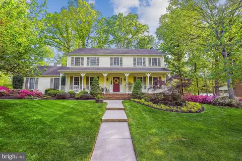 9605 Gladstone St, Manassas, VA 20110 photo 2