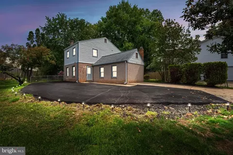 8621 Liberia Ave, Manassas, VA 20110