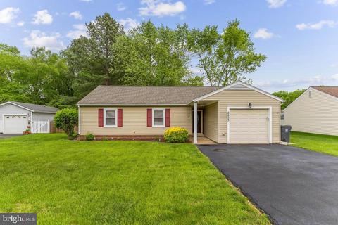 8853 Olde Mill Run, Manassas, VA 20110