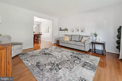 8548 Yoder St, Manassas, VA 20110 photo 5
