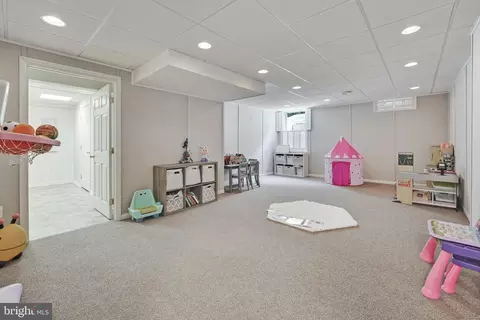 8548 Yoder St, Manassas, VA 20110 photo 30