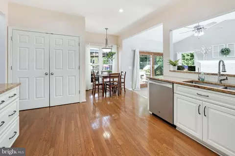 8548 Yoder St, Manassas, VA 20110 photo 10
