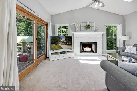 8548 Yoder St, Manassas, VA 20110 photo 16