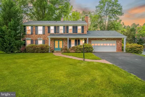 9403 Nelson Ln, Manassas, VA 20110