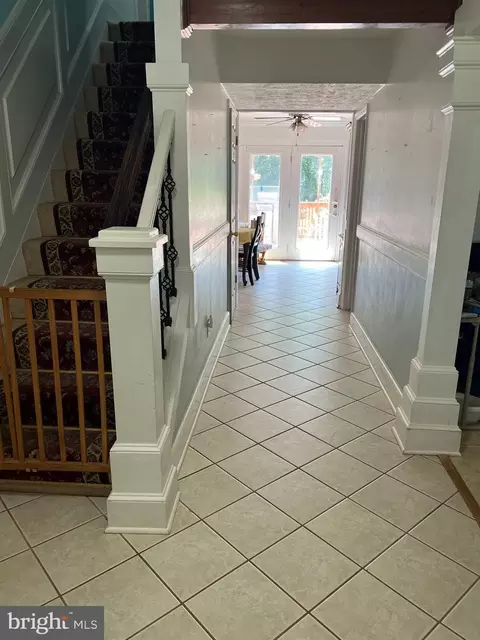9042 Old Hickory Ct, Manassas, VA 20110 photo 7