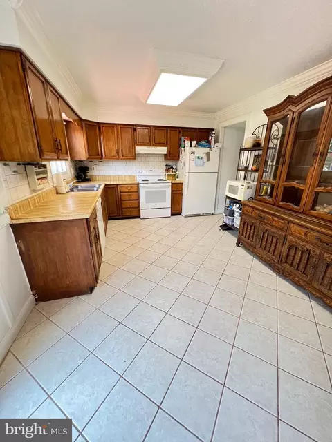 9042 Old Hickory Ct, Manassas, VA 20110 photo 9