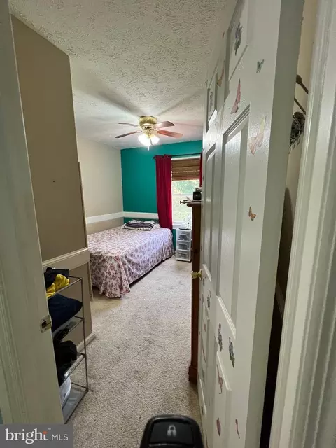 9042 Old Hickory Ct, Manassas, VA 20110 photo 18