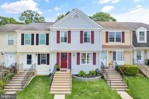8465 Braxted Ln, Manassas, VA 20110
