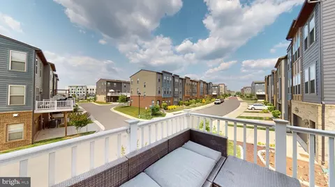 9851 Buchanan Loop, Manassas, VA 20110 photo 3