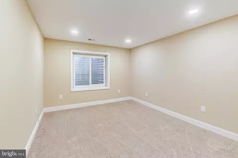 8705 Libeau Dr, Manassas, VA 20110 photo 43
