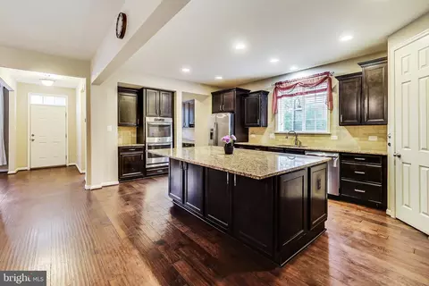 8705 Libeau Dr, Manassas, VA 20110 photo 14