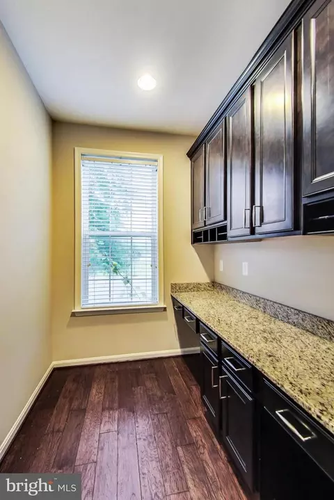 8705 Libeau Dr, Manassas, VA 20110 photo 15