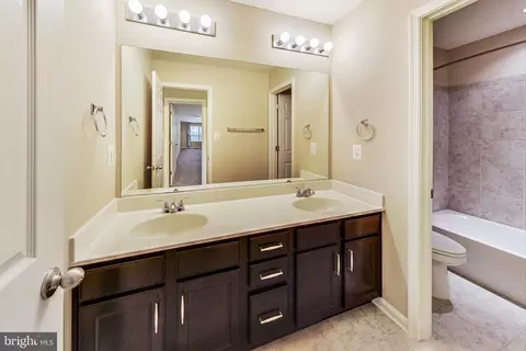 8705 Libeau Dr, Manassas, VA 20110 photo 37