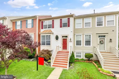 10202 Magnolia Grove Dr, Manassas, VA 20110