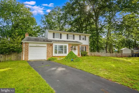 9220 Timberwood Ct, Manassas, VA 20110
