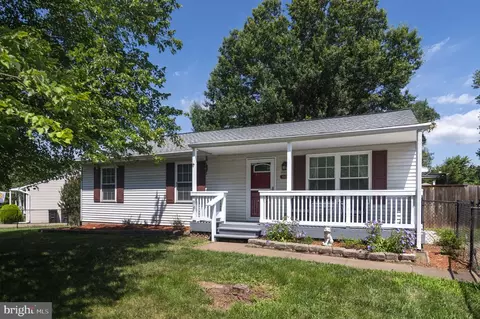 10321 Poe Dr, Manassas, VA 20110