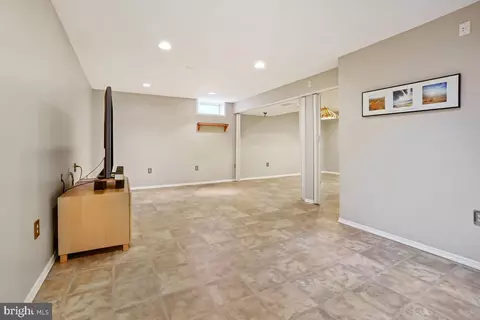 10400 Sorrell Dr, Manassas, VA 20110 photo 31