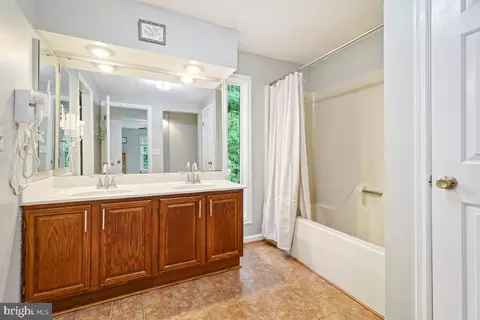 10400 Sorrell Dr, Manassas, VA 20110 photo 22
