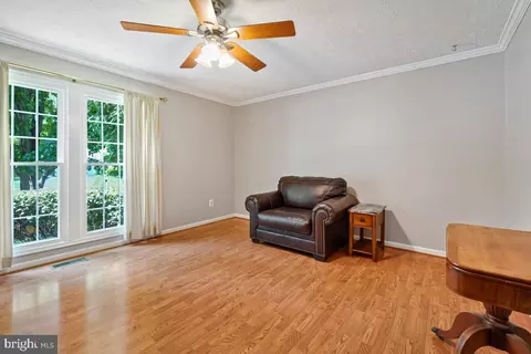10400 Sorrell Dr, Manassas, VA 20110 photo 7