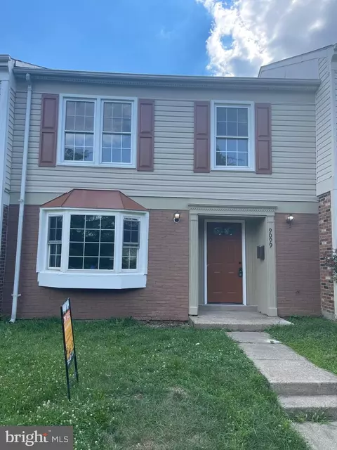9099 Wharton Ct, Manassas, VA 20110
