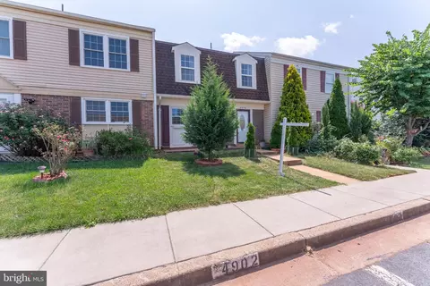 8996 Patterson Pl, Manassas, VA 20110 photo 2