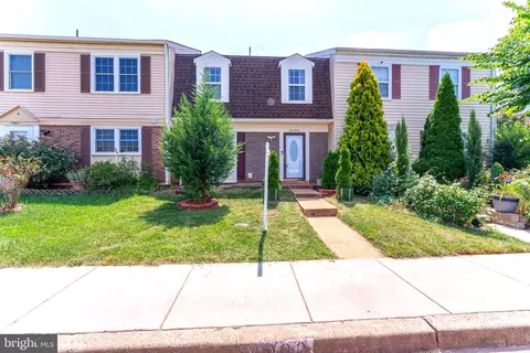 8996 Patterson Pl, Manassas, VA 20110