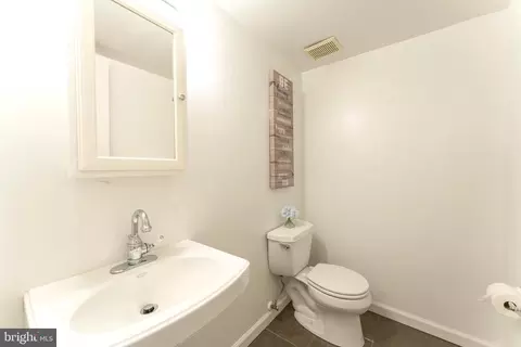 8996 Patterson Pl, Manassas, VA 20110 photo 9