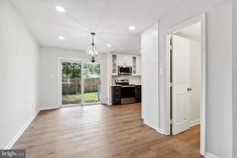 9261 Byrd Dr, Manassas, VA 20110 photo 4